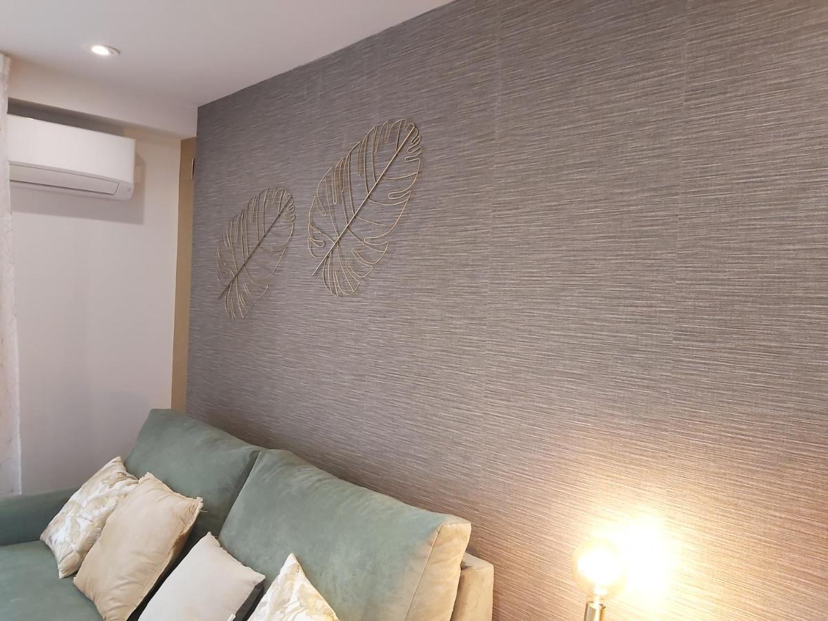 Del Parque Flats Flores Premium مالقة المظهر الخارجي الصورة
