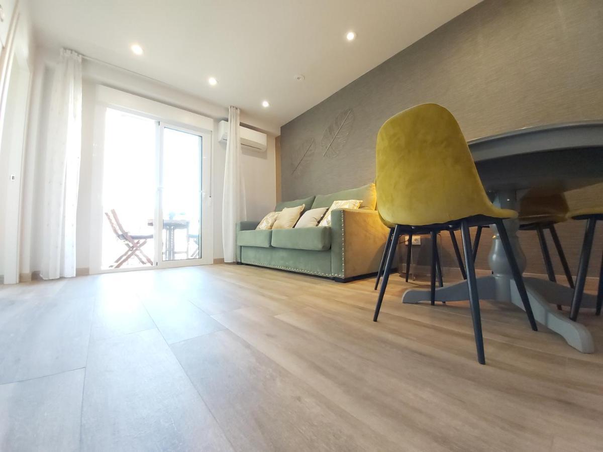 Del Parque Flats Flores Premium مالقة المظهر الخارجي الصورة